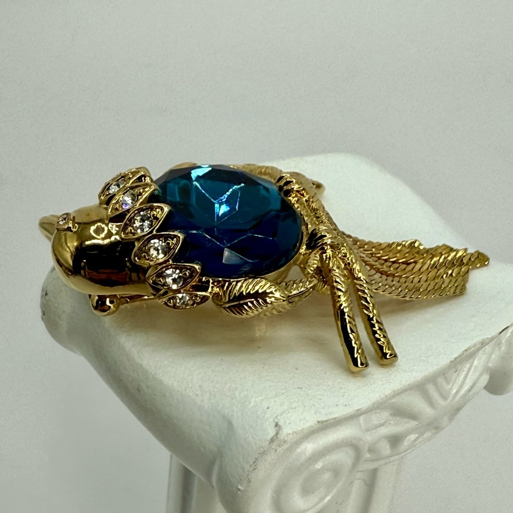 Rare Vintage Kenneth Jay Lane Bird Brooch – 1990s Signed KJL Blue Crystal Gold - Picture 12 of 17